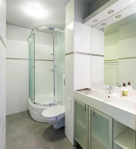 Aleja Pokoju Apartman